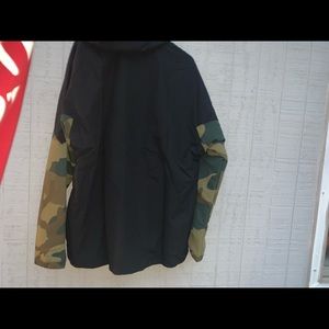 ADIDAS WIND BREAKER BRAND NEW NEVER WORN